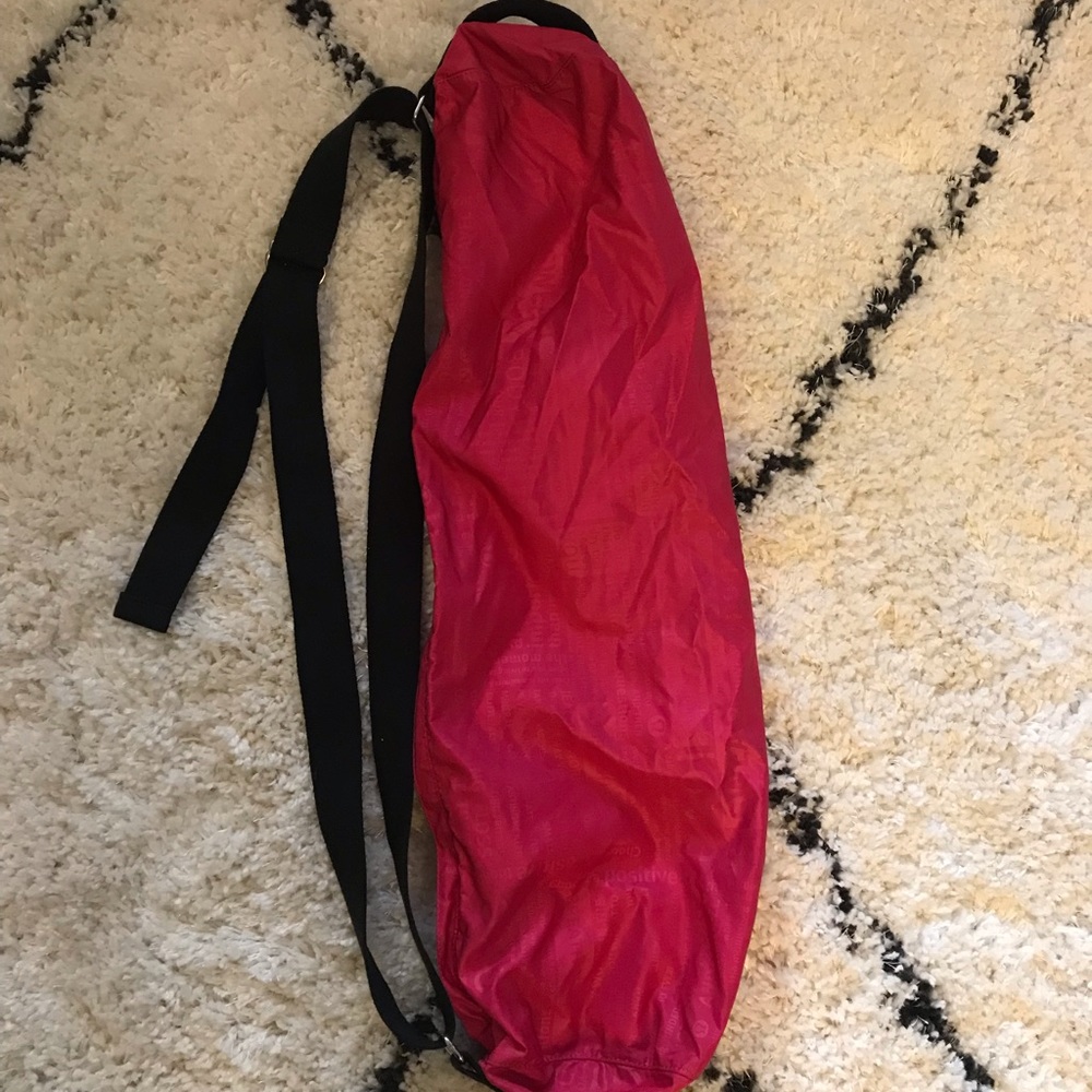 Lululemon yoga mat bag